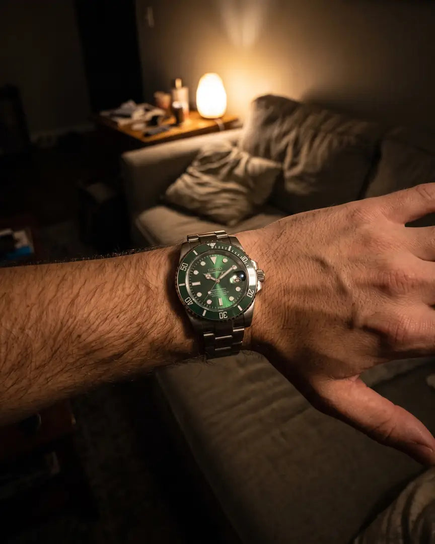 Seiko Mod Submariner Diver – Turquoise Sunburst on the wrist