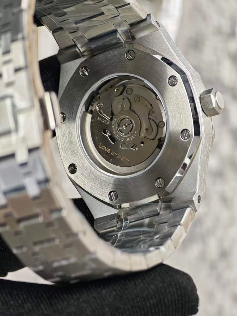 Seiko Mod Royal Oak – White/Silver Tapisserie Dial