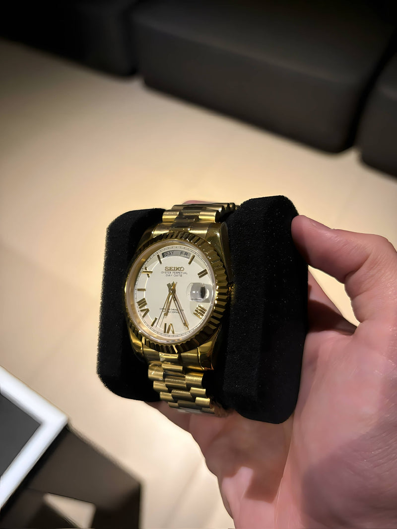 Seiko Mod Day-Date – Full Gold White Roman Dial reference view 1