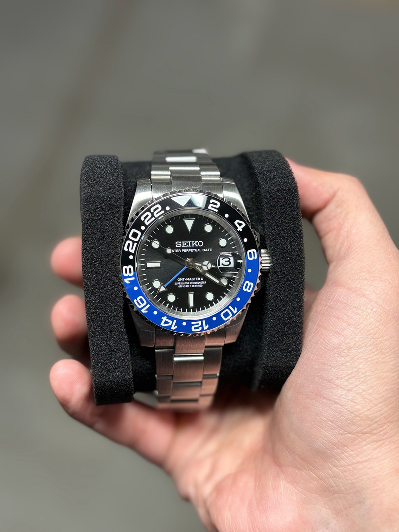 Seiko Mod GMT Batman Oyster bracelet supplier close-up