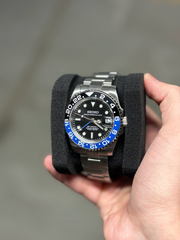 Seiko Mod GMT Batman Oyster bracelet supplier angled view