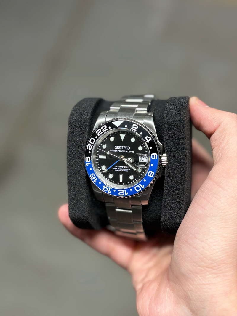 Seiko Mod GMT Batman Oyster bracelet supplier angled view