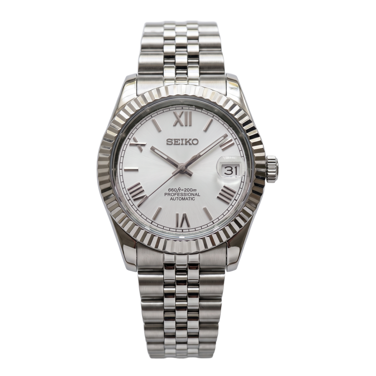 White Roman Seiko mod Datejust front view on Jubilee