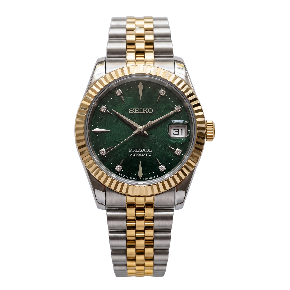 Emerald Nocturne front view on Jubilee