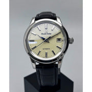 Seiko Mod Grand Seiko Heritage Masterpiece Champagne wrist shot