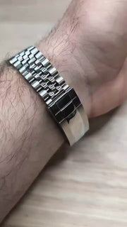 Seiko Mod Datejust - Dark Green Sunburst Dial product video