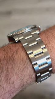 Seiko Mod Submariner Diver – Black Tiffany product video