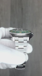 Seiko Mod Submariner 44mm XL – Green Royale product video