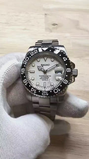 Seiko Mod Submariner 24H – Stormtrooper product video