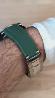 Seiko Mod Submariner 24H - Green Hulk product video