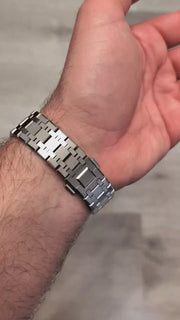 Seiko Mod Royal Oak – White/Silver Tapisserie Dial product video