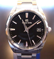 Seiko Mod Grand Seiko Deep Black side angle