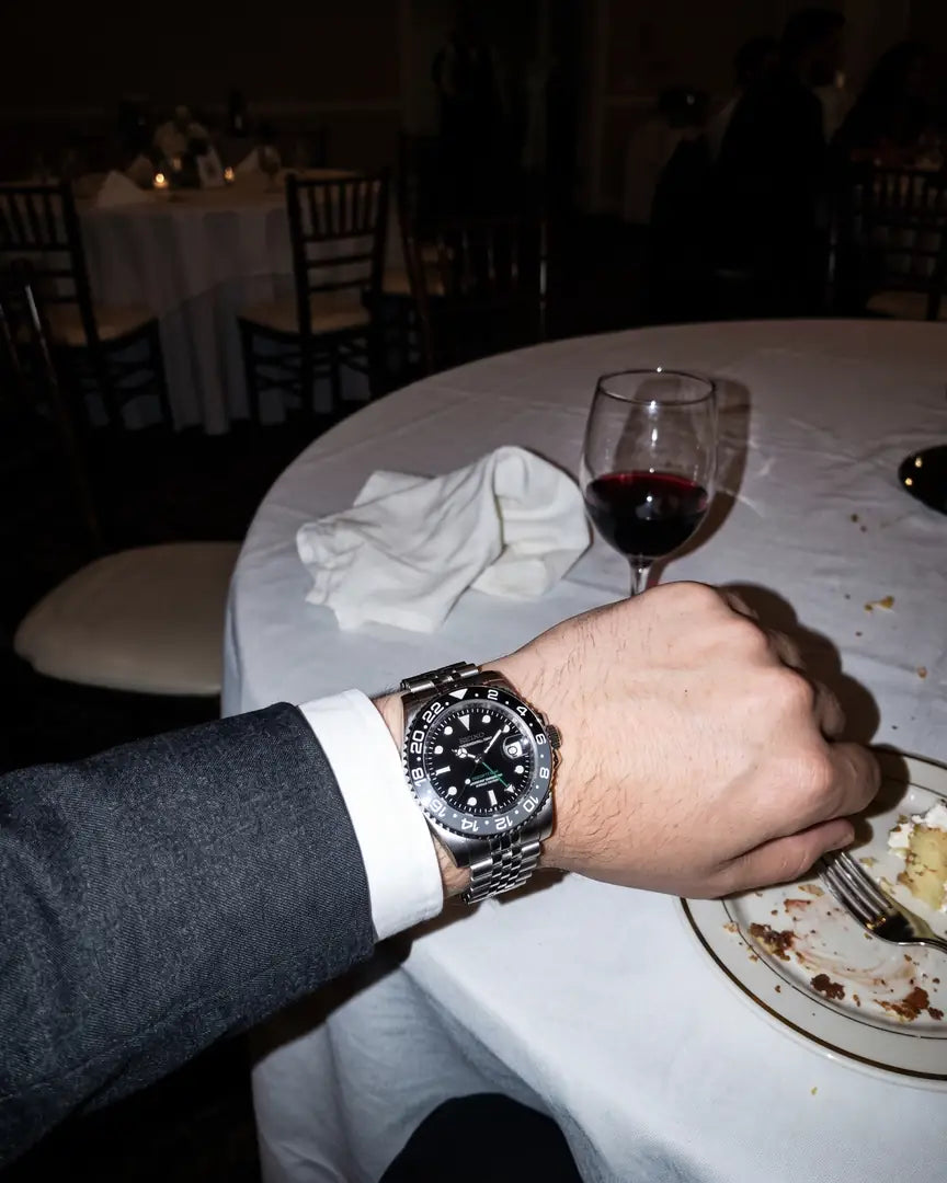 Oyster Mod Bracelet on the wrist