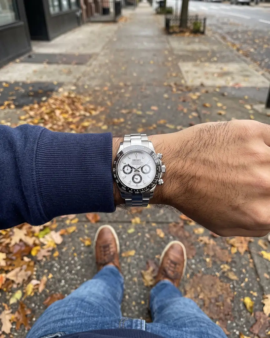 Oyster Mod Bracelet on the wrist