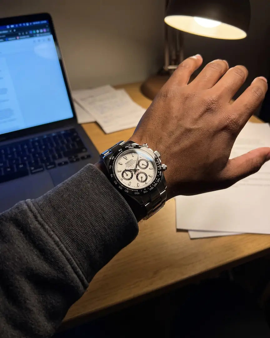 Seiko Mod Daytona – Turquoise Racer on the wrist