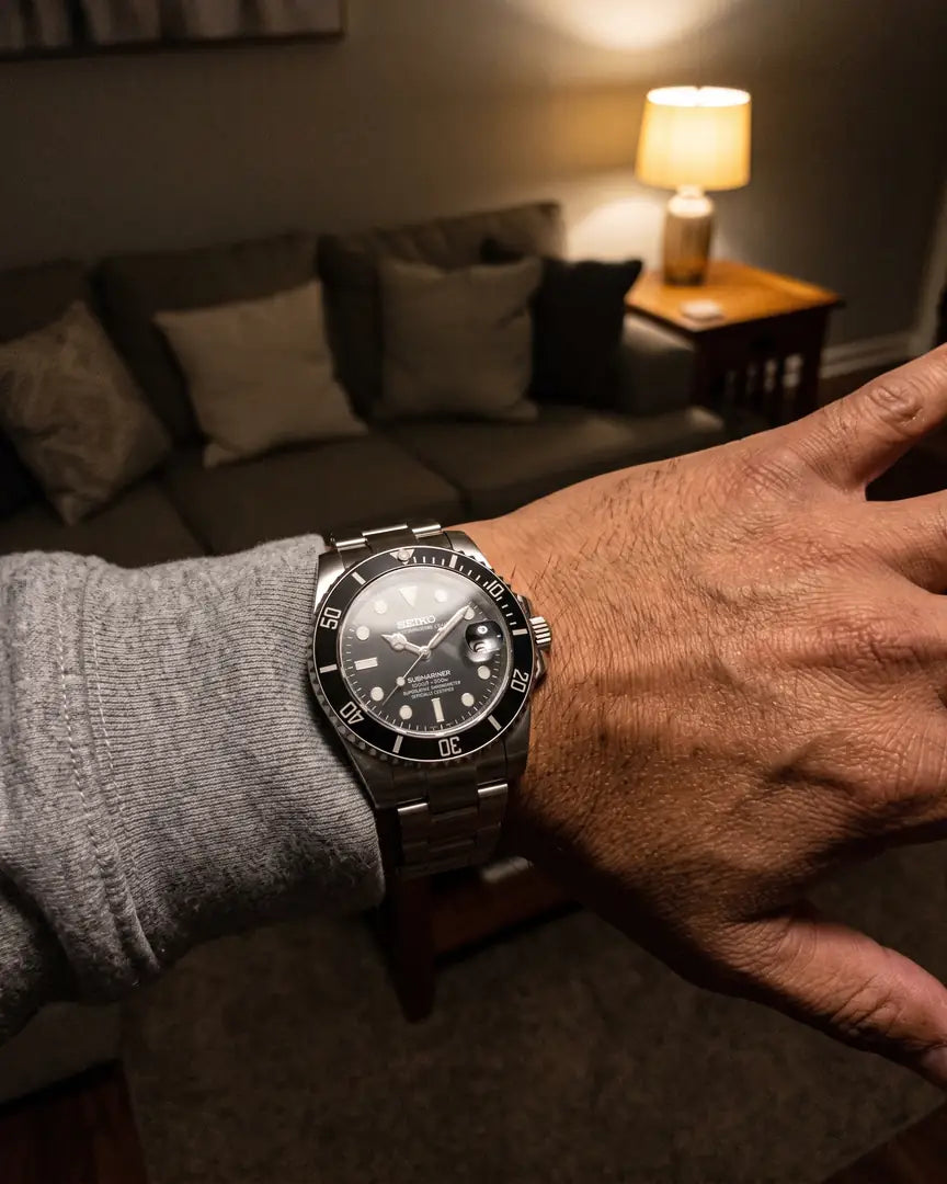 Oyster Mod Bracelet on the wrist