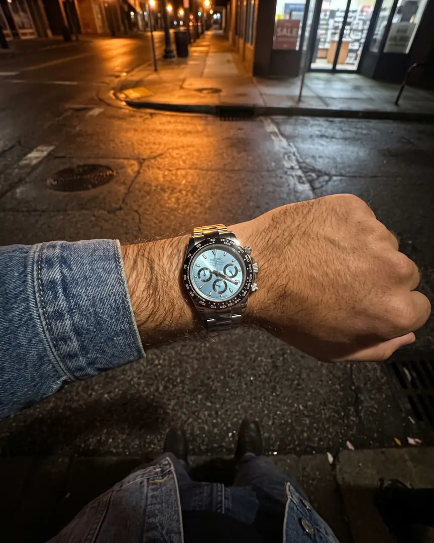 Seiko Mod Daytona – Turquoise Racer on the wrist