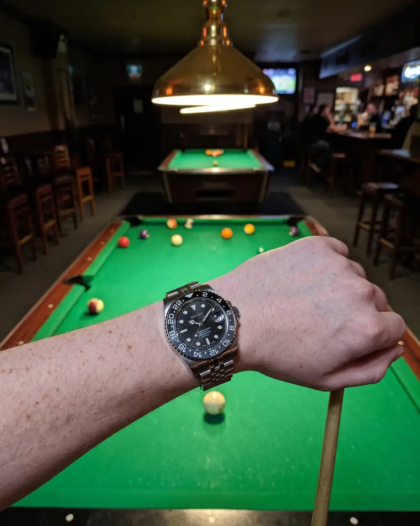 Seiko Mod Submariner 24H – Purple Joker on the wrist