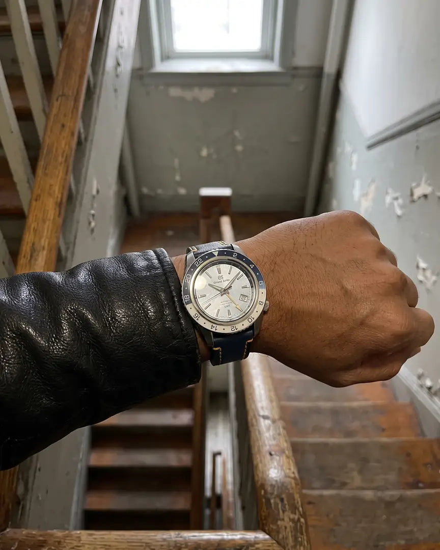 Seiko Mod Grand Seiko – Grey Sunburst on the wrist