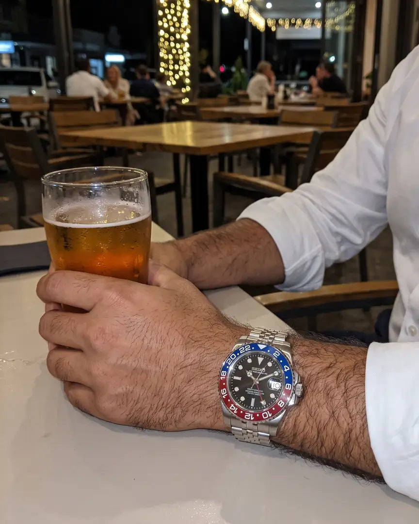 Seiko Mod GMT – Silver Horizon on the wrist
